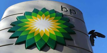 BP’de patron kovuldu! Hisseler çakıldı