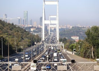 Bayramda bu köprü ve otoyollar ücretsiz