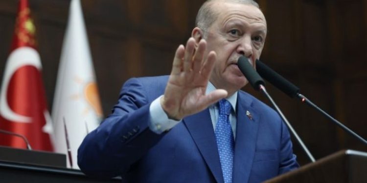 Erdoğan: Gençlerimiz arasında ayrım yapmadık