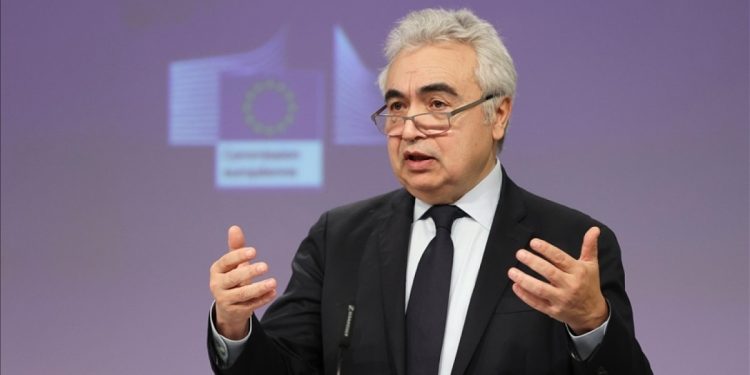 Fatih Birol: Petrol stokları alarm verici bir hızla tükeniyor