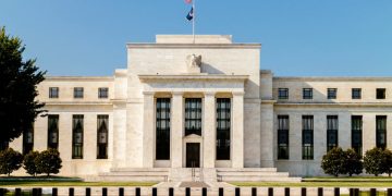 Fed tutanaklarına göre faiz artırımı yeniden masada