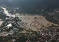 Hatay’da taşan Asi Nehri felakete yol açtı: Köprü ve yollar ile bir ev çöktü