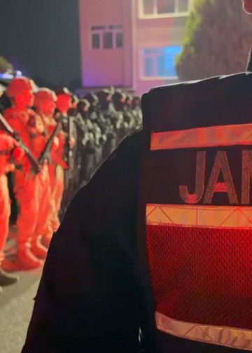 İzmir’de ihaleye fesat soruşturmasında 4 tutuklama