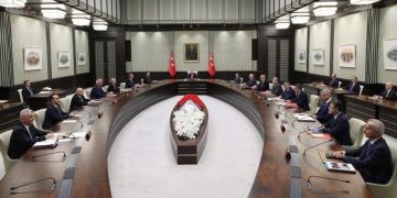 Kabine yarın toplanıyor