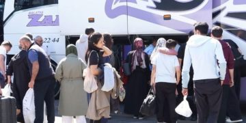 Otogarlarda bayram dönüşü yoğunluğu!