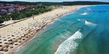Plajda 3’üncü, teknede 4’üncü! Sahillerimiz dünya markası