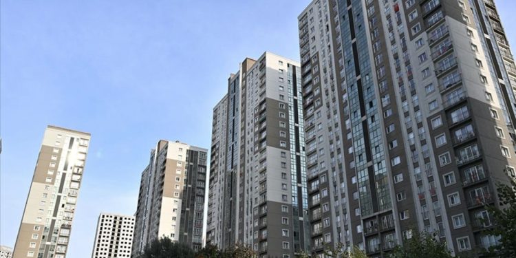 Site aidatlarında keyfi zam dönemi bitti