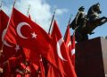 Siyasilerden peş peşe 19 Mayıs mesajları