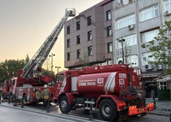 Topkapı’da otel yangını: 1 ölü