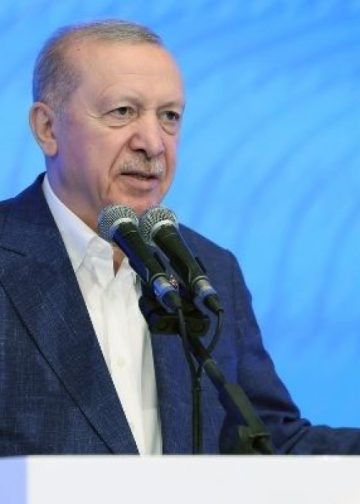 Cumhurbaşkanı’ndan AK Parti teşkilatına: Yorulan kenara gelsin