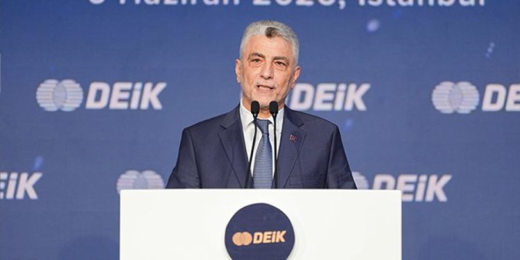 Cumhuriyet tarihinin ihracat rekoru kırıldı!