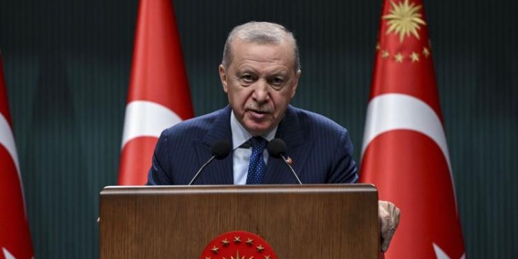 Erdoğan: Şanlı tarihimizde ne zulüm ne soykırım var
