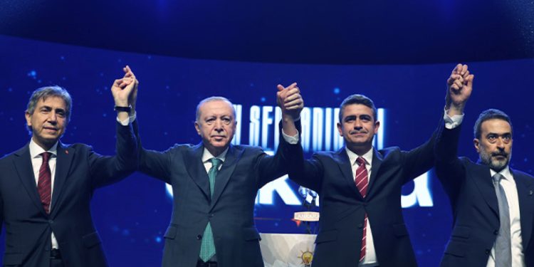 Erdoğan: Ülkemizin muhalefet açığı giderek büyüyor