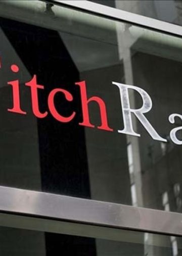 Fitch: Hürmüz’ün açılmasıyla petrol piyasasında arz fazlası oluşacak
