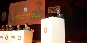 Galatasaray yönetimi 11 farklı konuda yetki aldı