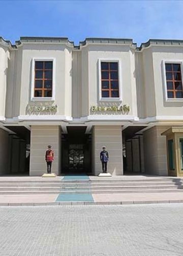 İki belediye başkanı görevden uzaklaştırıldı