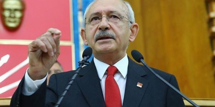 Kılıçdaroğlu’nun ekibinden vekillere telefon: Bize katılın