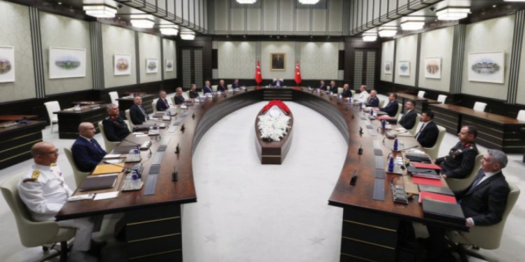 MGK Bildirisi: Türkiye kalıcı barışın sağlanması çabalarına katkı sunmayı sürdürecek
