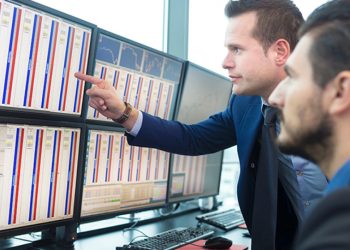 Net satışları %50’nin üzerinde büyüyen 14 şirketin F/K’sı 30’un altında
