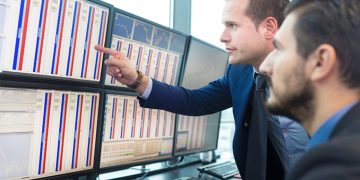 Net satışları %50’nin üzerinde büyüyen 14 şirketin F/K’sı 30’un altında
