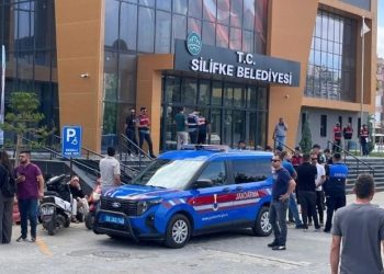 Silifke Belediye Başkanı Mustafa Turgut tutuklandı