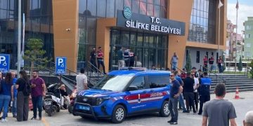 Silifke Belediye Başkanı Mustafa Turgut tutuklandı