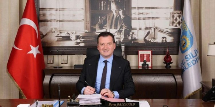 Silivri Belediye Başkanı Bora Balcıoğlu görevden uzaklaştırıldı