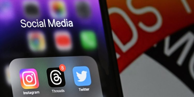 Talepler yerine getirildi, Threads yeninden kullanımı açıldı