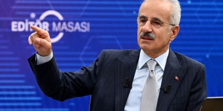 Uraloğlu açıkladı: Hürmüz’de 7 Türk gemisi çıkış için bekliyor