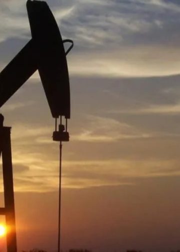 Ablukaya rağmen İran’ın dört aylık petrol geliri 11 milyar doları aştı
