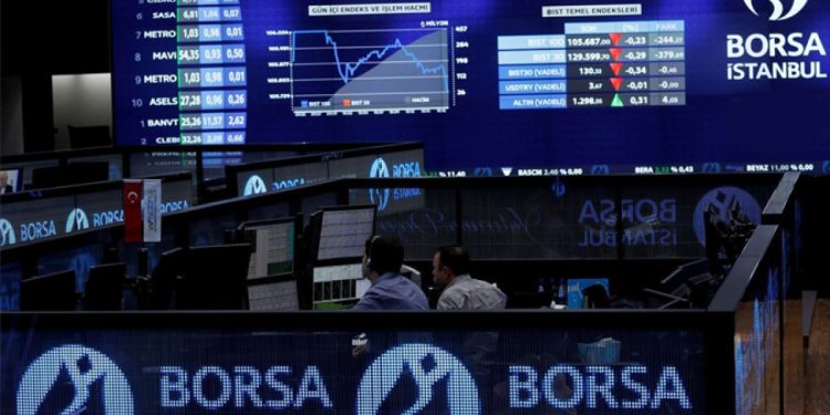 BIST 100 endeksi haftalık bazda yüzde 2,38 değer kazandı