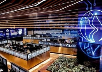 BIST 100 haftalık bazda yüzde 0,27 değer kaybetti