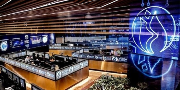 BIST 100 haftalık bazda yüzde 0,27 değer kaybetti