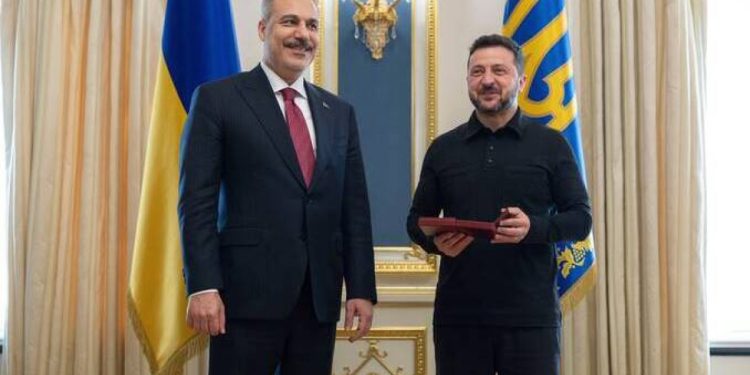 Bakan Fidan, Ukrayna Devlet Başkanı Zelenskiy ile görüştü