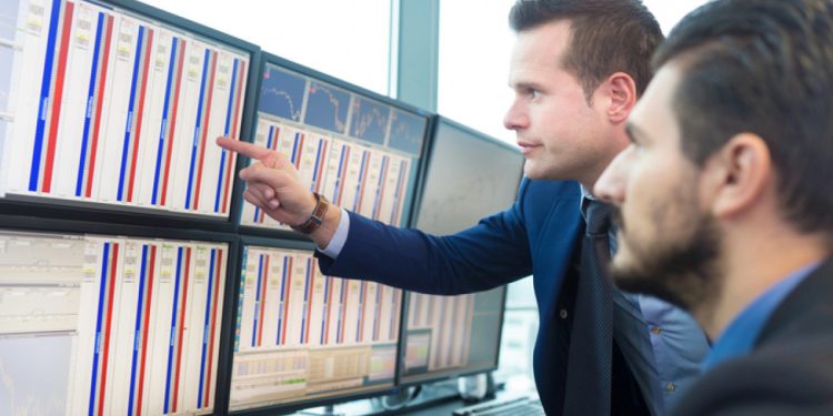 Borsa İstanbul haftanın kapanış gününde 2 hisseye tedbir getirdi