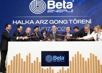 Borsa İstanbul’da gong Beta Enerji için çaldı