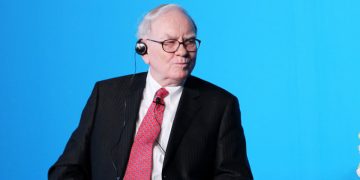 Buffett’tan yapay zekâ yatırımlarına uyarı