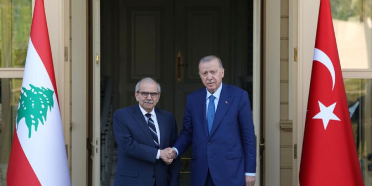 Cumhurbaşkanı Erdoğan, Lübnan Başbakanı Selam’ı kabul etti