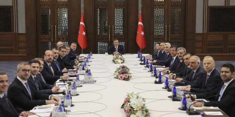 EKK: Dezenflasyon sürecinin devam etmesini öngörüyoruz