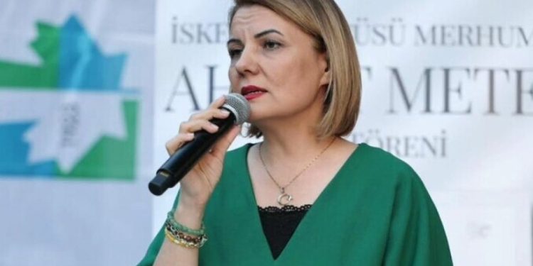 Fatma Kaplan Hürriyet görevinden uzaklaştırıldı