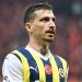 Fenerbahçe, Mert Hakan Yandaş ile 1 yıllık yeni sözleşme imzaladı