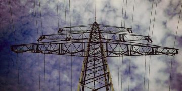 Hürmüz’deki kriz elektrik fiyatlarını ateşe verdi