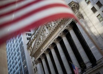 New York borsası çip hisselerindeki satışlarla güne düşüşle başladı