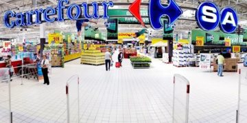 Sabancı Holding, CarrefourSA’daki paylarını Yeni Mağazacılık’a devretti