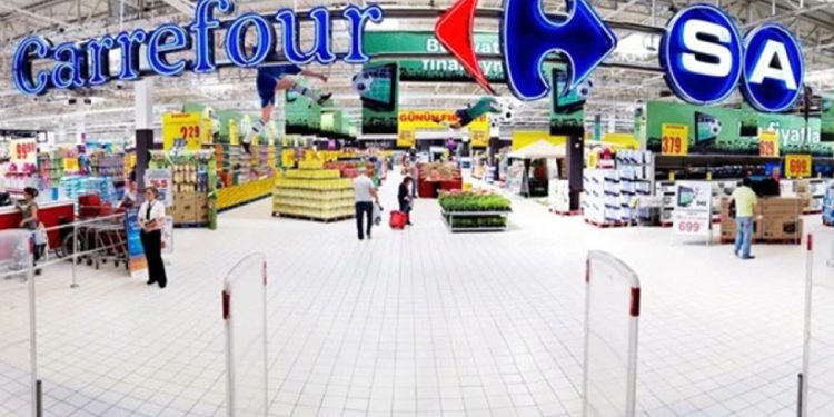 Sabancı Holding, CarrefourSA’daki paylarını Yeni Mağazacılık’a devretti