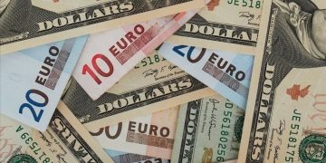 TCMB öncesi dolar ve euro rekor kırdı!