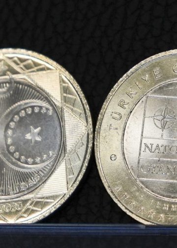 Zirveye özel 5 lira!