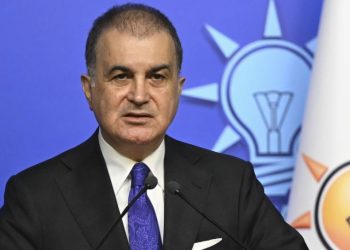 AK Parti Sözcüsü Çelik’ten Meclis’teki tarihi karara övgü