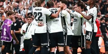 Beşiktaş sezona galibiyetle başladı: Eyüpspor’u tek golle geçti