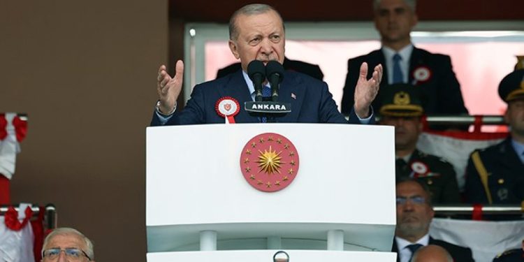 Erdoğan’dan savunma sanayisinde 100 milyar dolarlık proje vurgusu